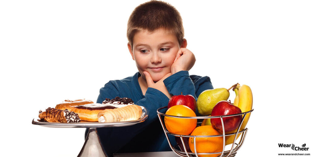 El consumo excesivo durante la infancia de alimentos procesados y azúcares y la insuficiente ingesta de frutas y verduras, son un gran factor de riesgo de enfermedades crónicas